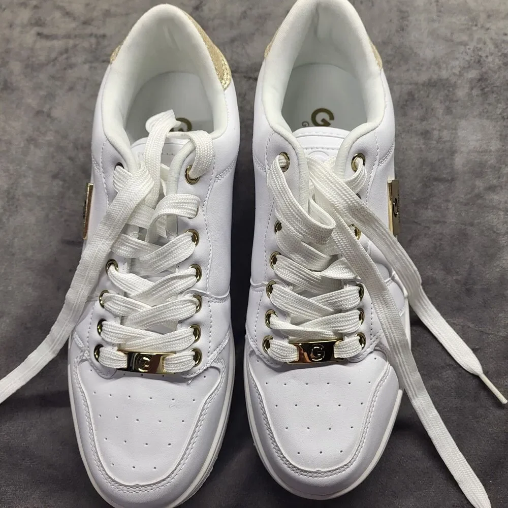 GBG Los Angeles By Guess Sz 8 White Sneakers Y2K 90s Chunky